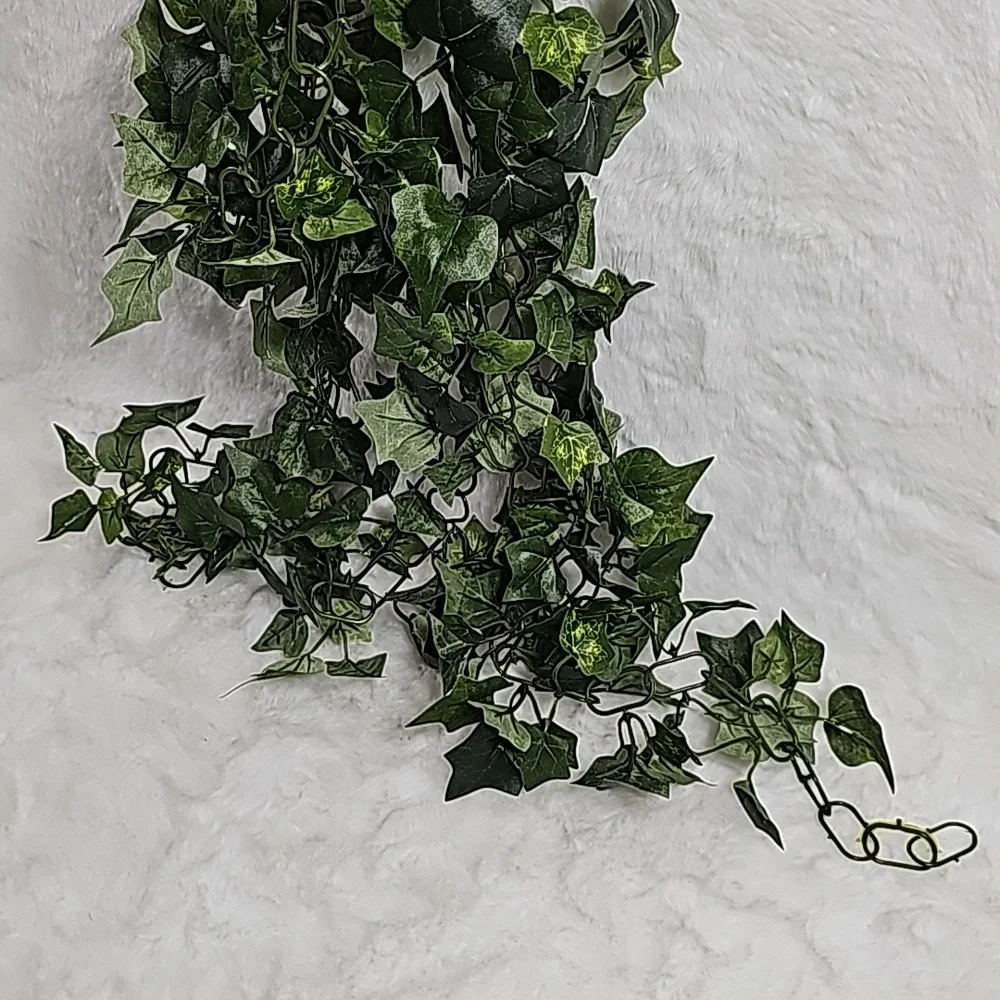 Ashland Assorted 6ft. Mini English Ivy Chain